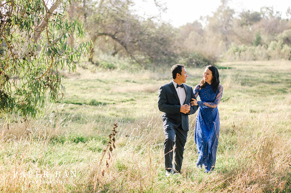 Paper Ban Photography Engagement Portraits at Huntington Beach